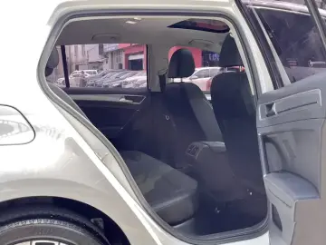 2019 Volkswagen Golf Electric с пробегом 93 000 км