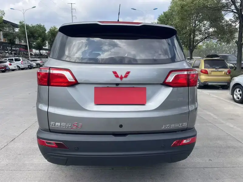 2018 Wuling Wuling Hongguang S3 с пробегом 36 900 км