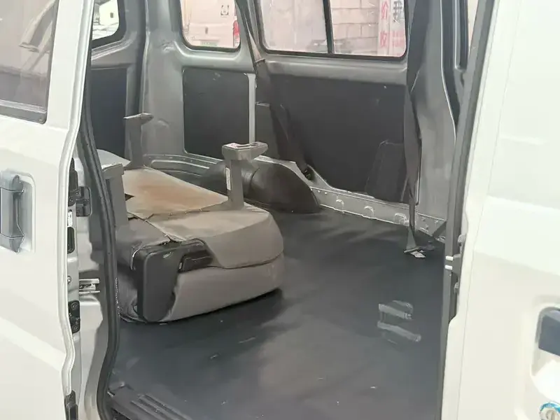 2023 Wuling Wuling Rongguang EV с пробегом 146 000 км