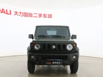 2025 Suzuki Jimny с пробегом 5 600 км
