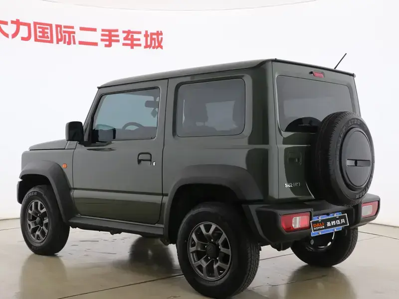 2025 Suzuki Jimny с пробегом 5 600 км
