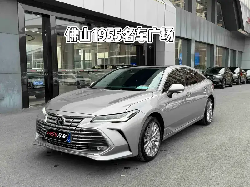 2024 Toyota Avalon с пробегом 4 600 км