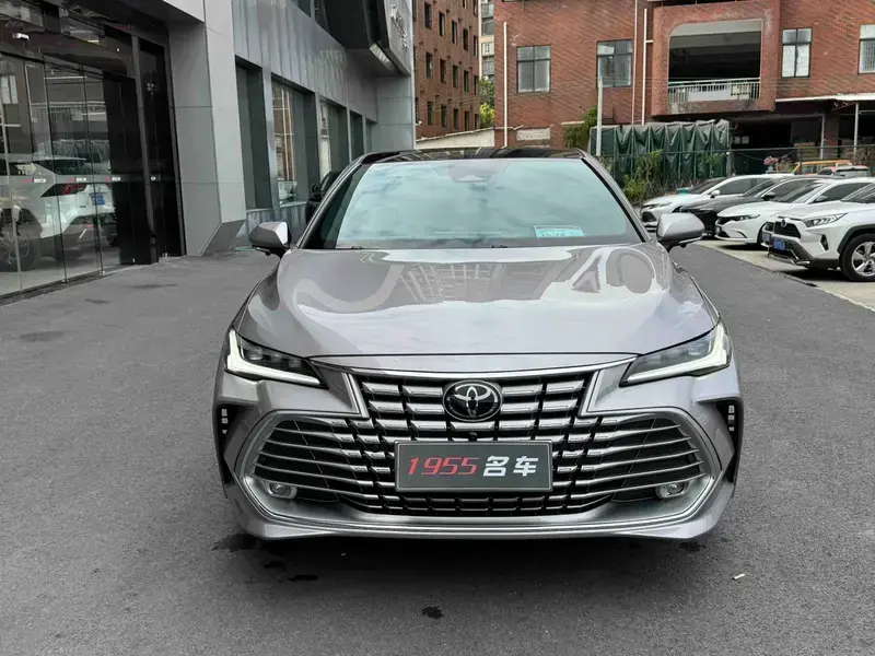 2024 Toyota Avalon с пробегом 4 600 км