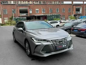 2024 Toyota Avalon с пробегом 4 600 км