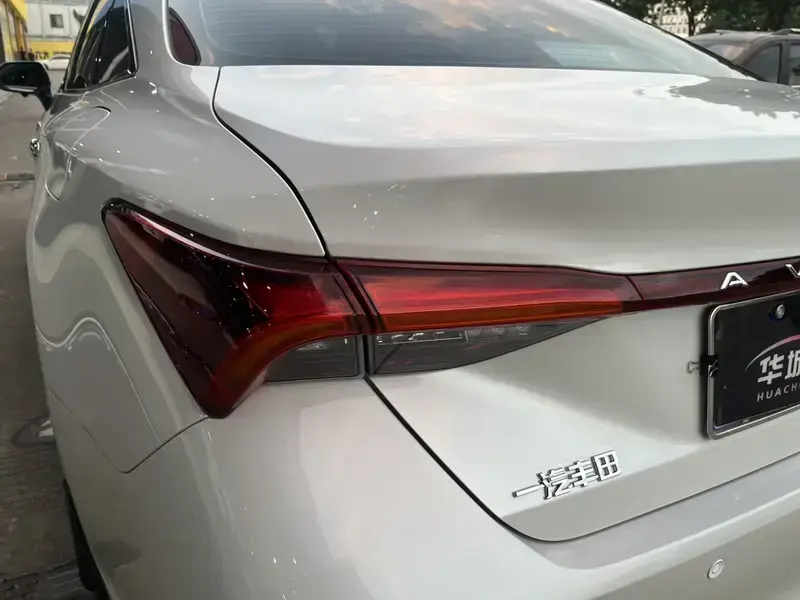 2022 Toyota Avalon с пробегом 69 000 км
