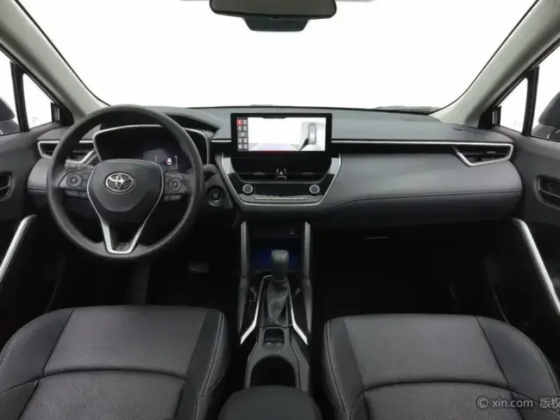2024 Toyota Frontlander с пробегом 7 800 км