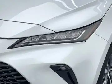 2022 Toyota Venza с пробегом 63 800 км
