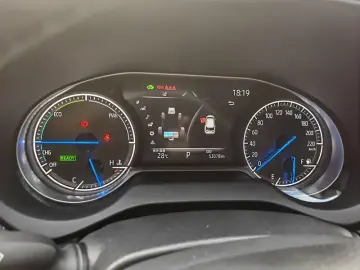 2023 Toyota Venza с пробегом 52 000 км