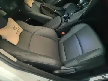 2023 Toyota Venza с пробегом 52 000 км