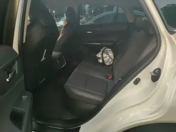 2023 Toyota Venza с пробегом 52 000 км