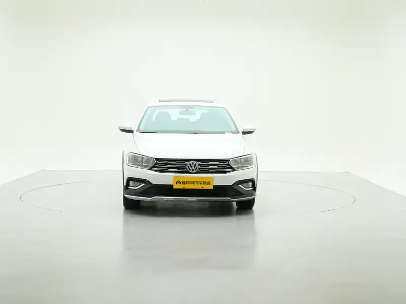 2017 Volkswagen C-Trek с пробегом 70 500 км