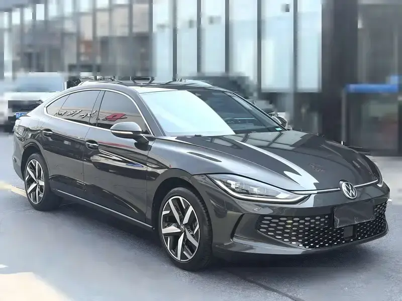 2024 Volkswagen Lamando с пробегом 18 000 км