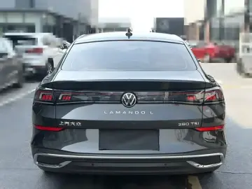 2024 Volkswagen Lamando с пробегом 18 000 км