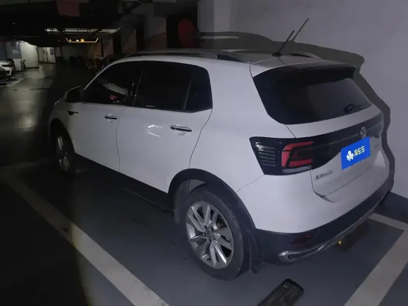 2019 Volkswagen T-Cross с пробегом 129 000 км