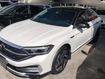2024 Volkswagen Sagitar с пробегом 52 000 км