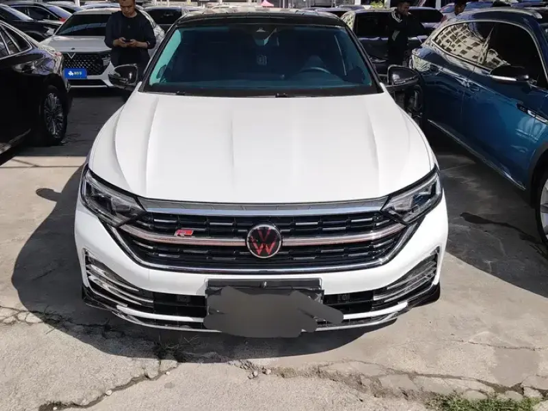2024 Volkswagen Sagitar с пробегом 52 000 км