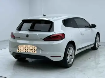 2015 Volkswagen Scirocco с пробегом 88 000 км