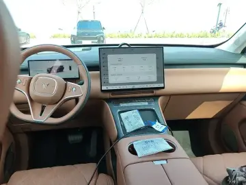 2026 Voyah Taishan с пробегом 3 900 км