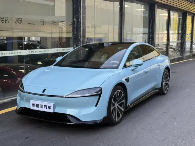 2026 Luxeed S7 с пробегом 3 000 км