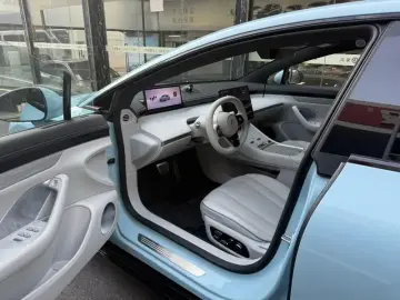 2026 Luxeed S7 с пробегом 3 000 км