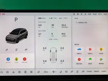 2025 Li Auto (Lixiang) L6 с пробегом 16 700 км