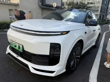 Li Auto (Lixiang) L6