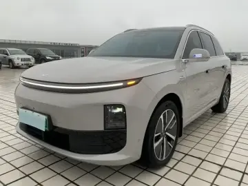 Li Auto (Lixiang) L6