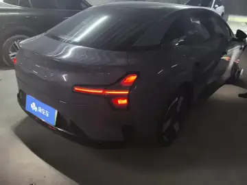 2026 Xpeng Mona M03 с пробегом 8 000 км