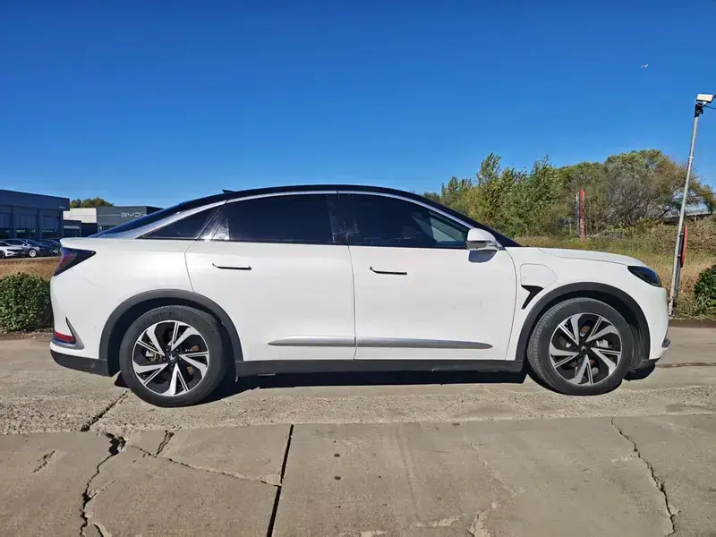 2022 Arcfox Alpha S с пробегом 95 000 км