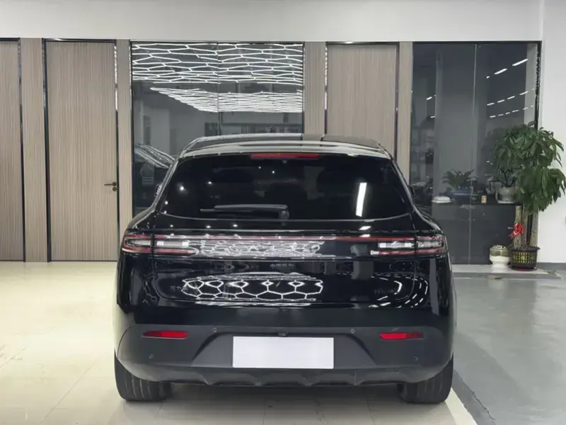 2024 Aito M5 с пробегом 39 000 км