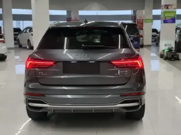 2021 Audi Q3 с пробегом 60 000 км