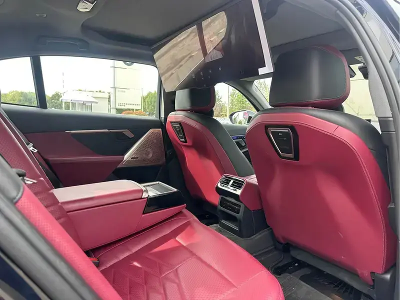 2025 BMW 5 серии с пробегом 21 100 км