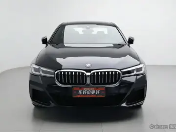 2023 BMW 5 серии с пробегом 43 500 км