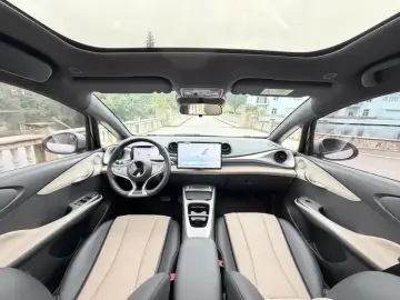 2025 BYD Dolphin с пробегом 7 000 км