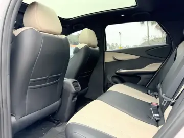 2025 BYD Dolphin с пробегом 7 000 км