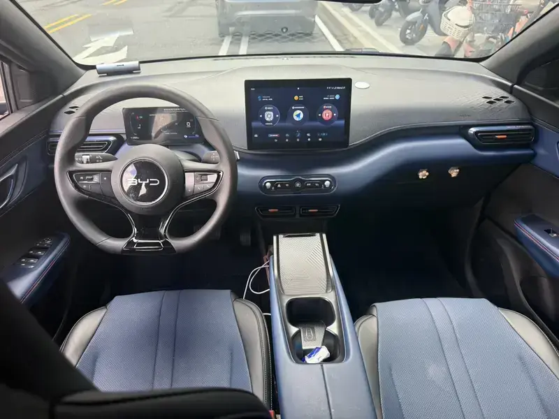 2025 BYD Seagull с пробегом 16 000 км