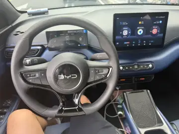 2025 BYD Seagull с пробегом 16 000 км