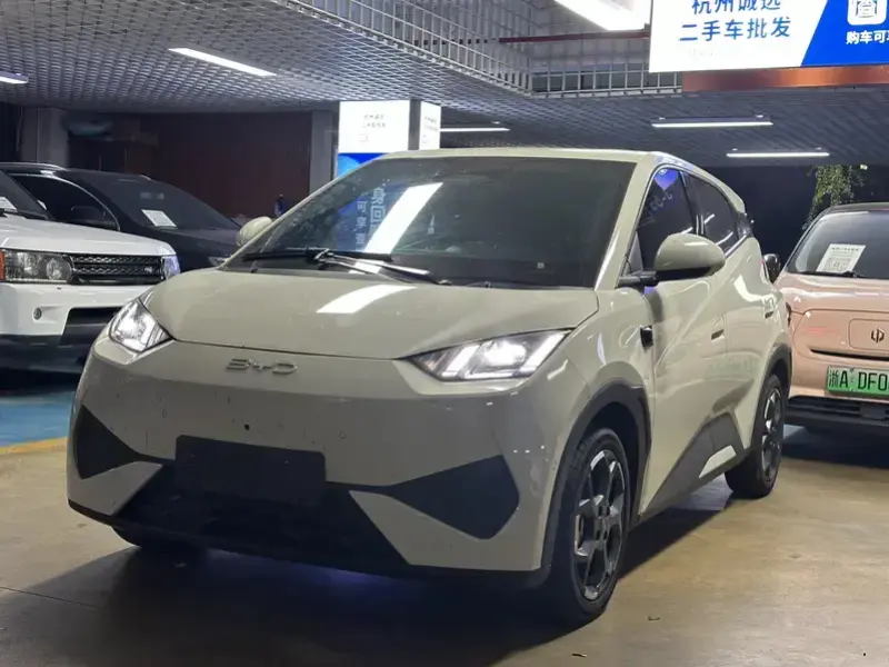 2025 BYD Seagull с пробегом 20 000 км