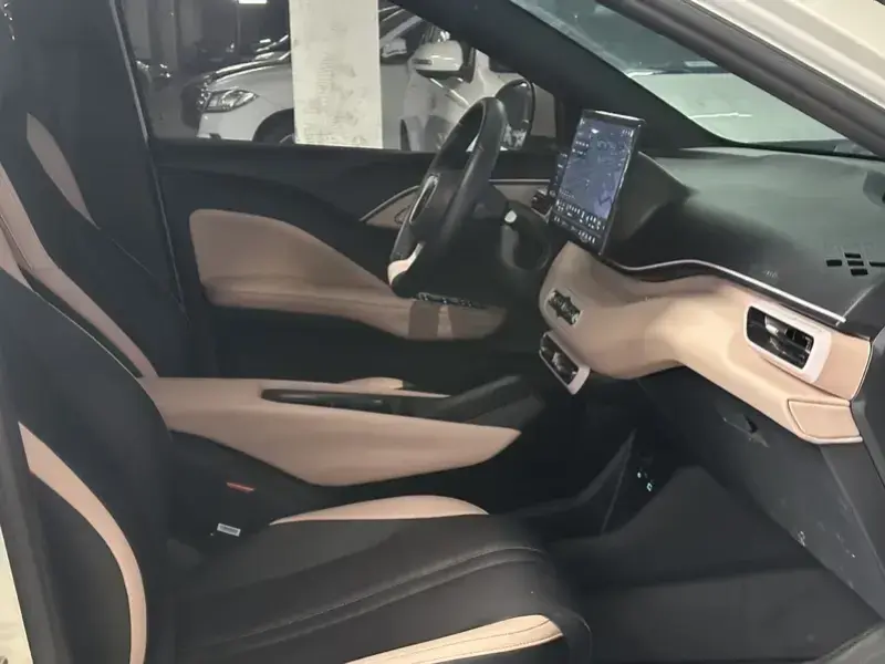 2025 BYD Seagull с пробегом 20 000 км