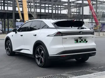 2026 Changan Deepal S07 с пробегом 7 900 км