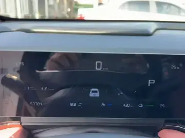 2025 Geely Galaxy L6 с пробегом 57 000 км