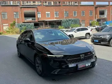 2023 Honda Accord с пробегом 27 000 км