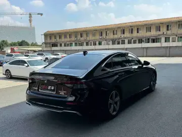 2023 Honda Accord с пробегом 27 000 км