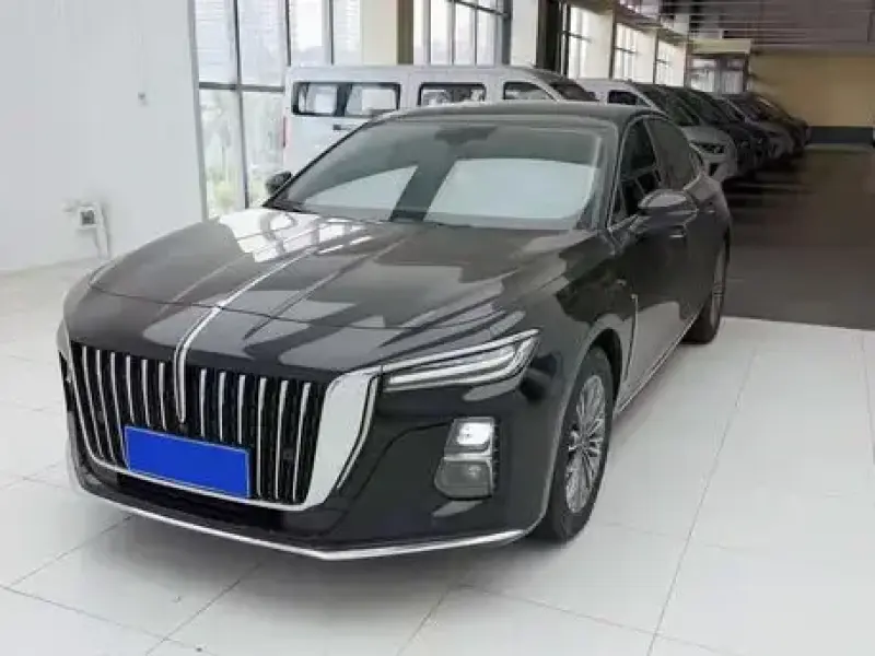 2024 Hongqi H5 с пробегом 50 000 км