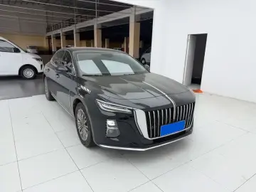 2024 Hongqi H5 с пробегом 50 000 км