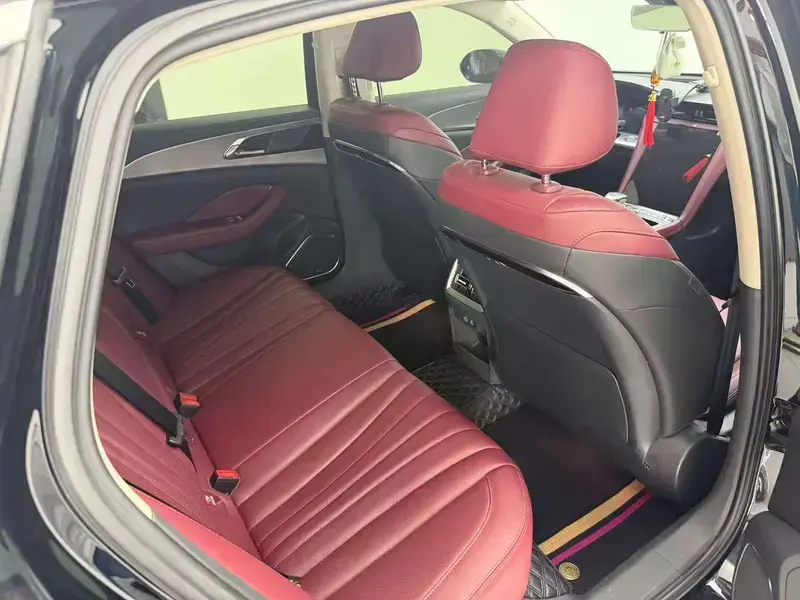 2024 Hongqi H5 с пробегом 50 000 км