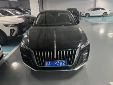 2024 Hongqi H5 с пробегом 50 000 км