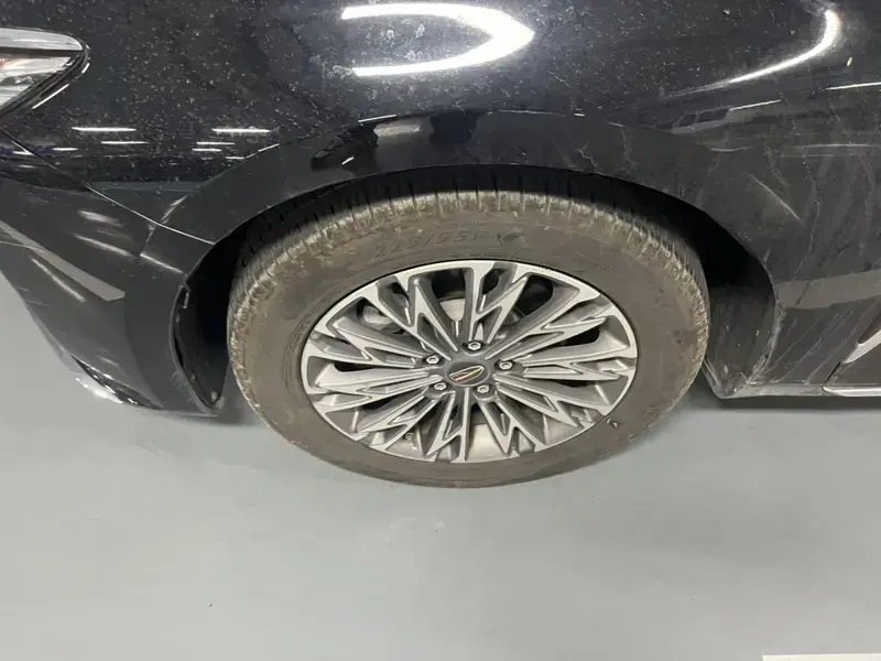 2024 Hongqi H5 с пробегом 50 000 км