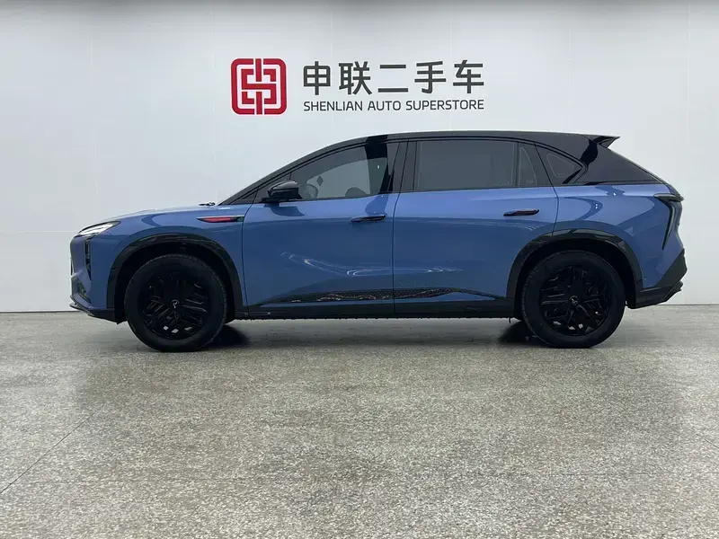 2025 Hongqi Tiangong 08 с пробегом 22 700 км