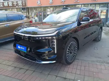 IM Motors (Zhiji) LS8